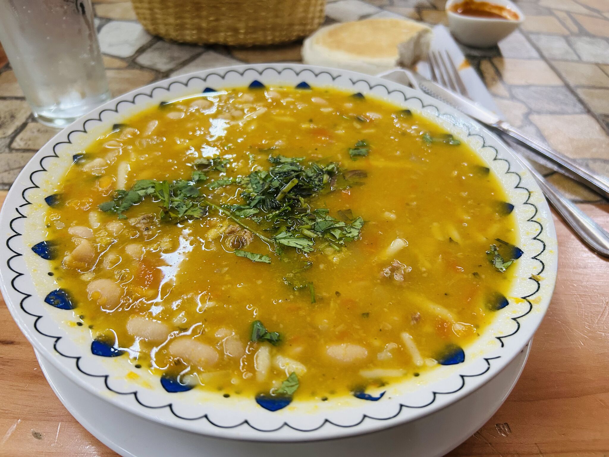 Porotos con riendas in a picada in Freire.